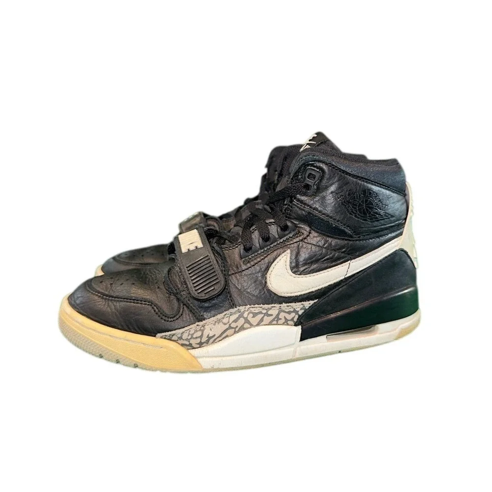 Jordan‎ Legacy 312 Black Cement Mens Sneakers AV3922-001 Size 8.5 High Top Black